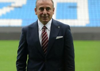 Trabzonspor – Alanyaspor maçı sonrası Abdullah Avcı 2 yıldızın son durumunu açıkladı!